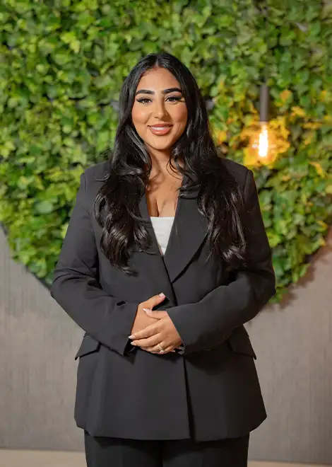 Davina Dhillon